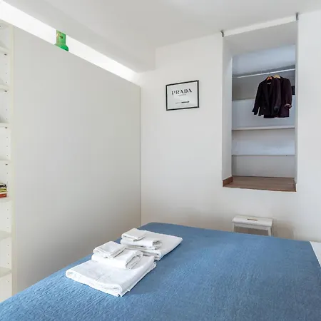 Appartamento Floor With Balcony Along The Main Vibrant Walking Street Steps Away From Harbour Waterfront Mirabello Port Center Charming Cozy Attic Loft *