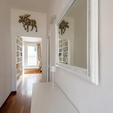 Floor With Balcony Along The Main Vibrant Walking Street Steps Away From Harbour Waterfront Mirabello Port Center Charming Cozy Attic Loft *